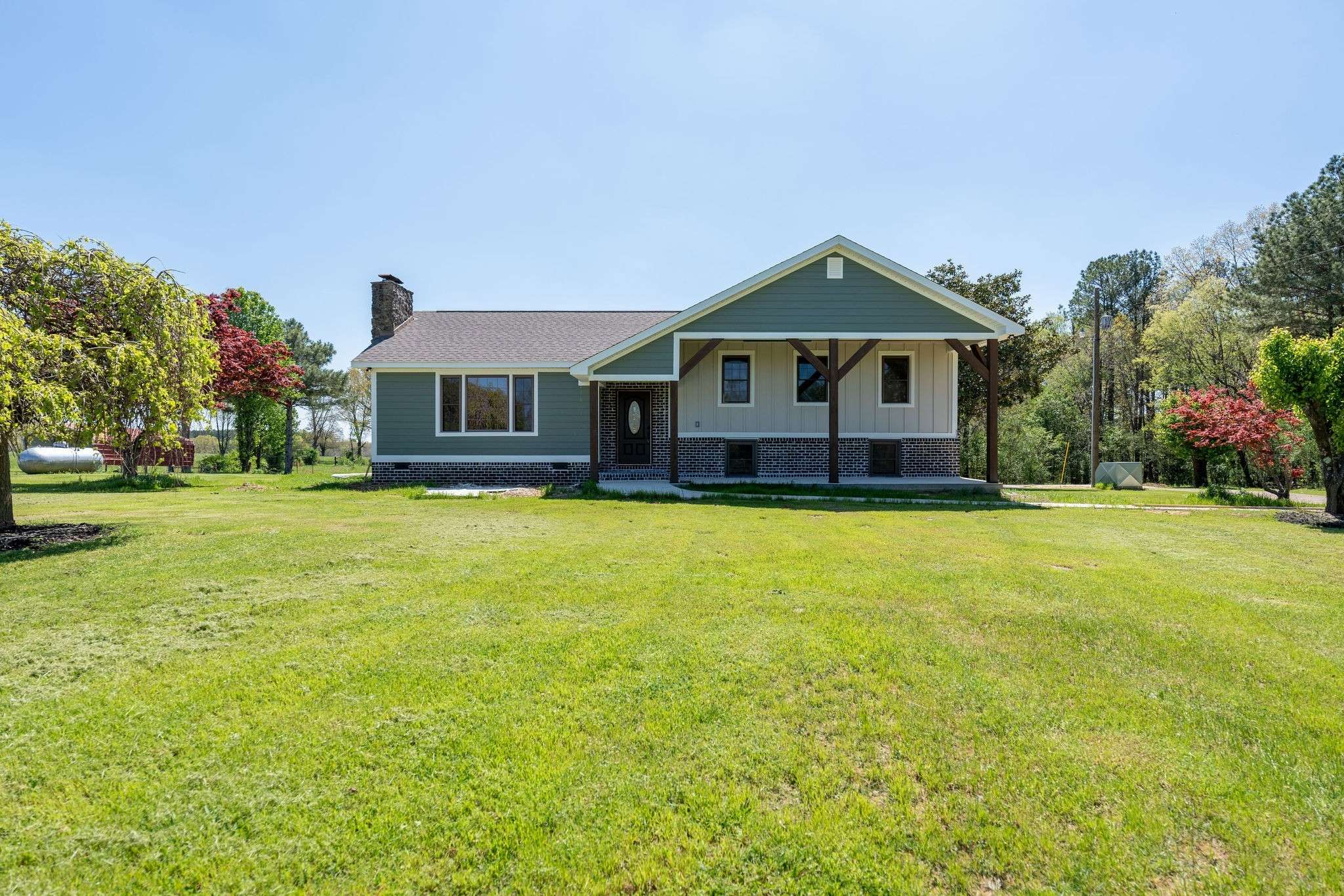 1596 Railroad Bed Rd, Collinwood, TN 38450