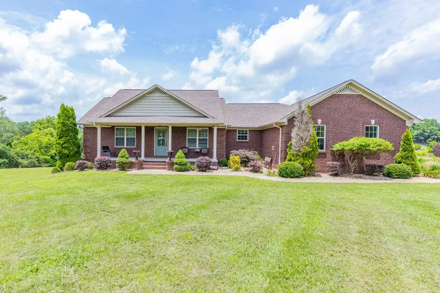 234 Glenn Springs Rd, Lawrenceburg, TN 38464