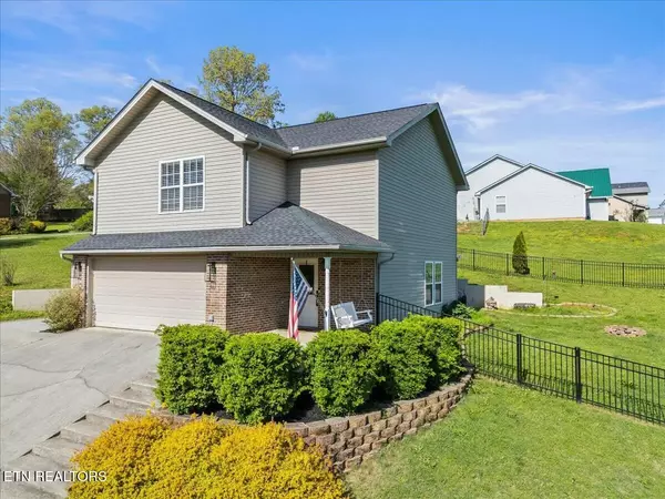 1424 Chessingham Drive, Maryville, TN 37801