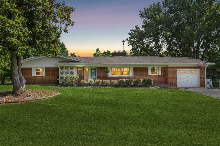 414 Ashe Ave, New Johnsonville, TN 37134