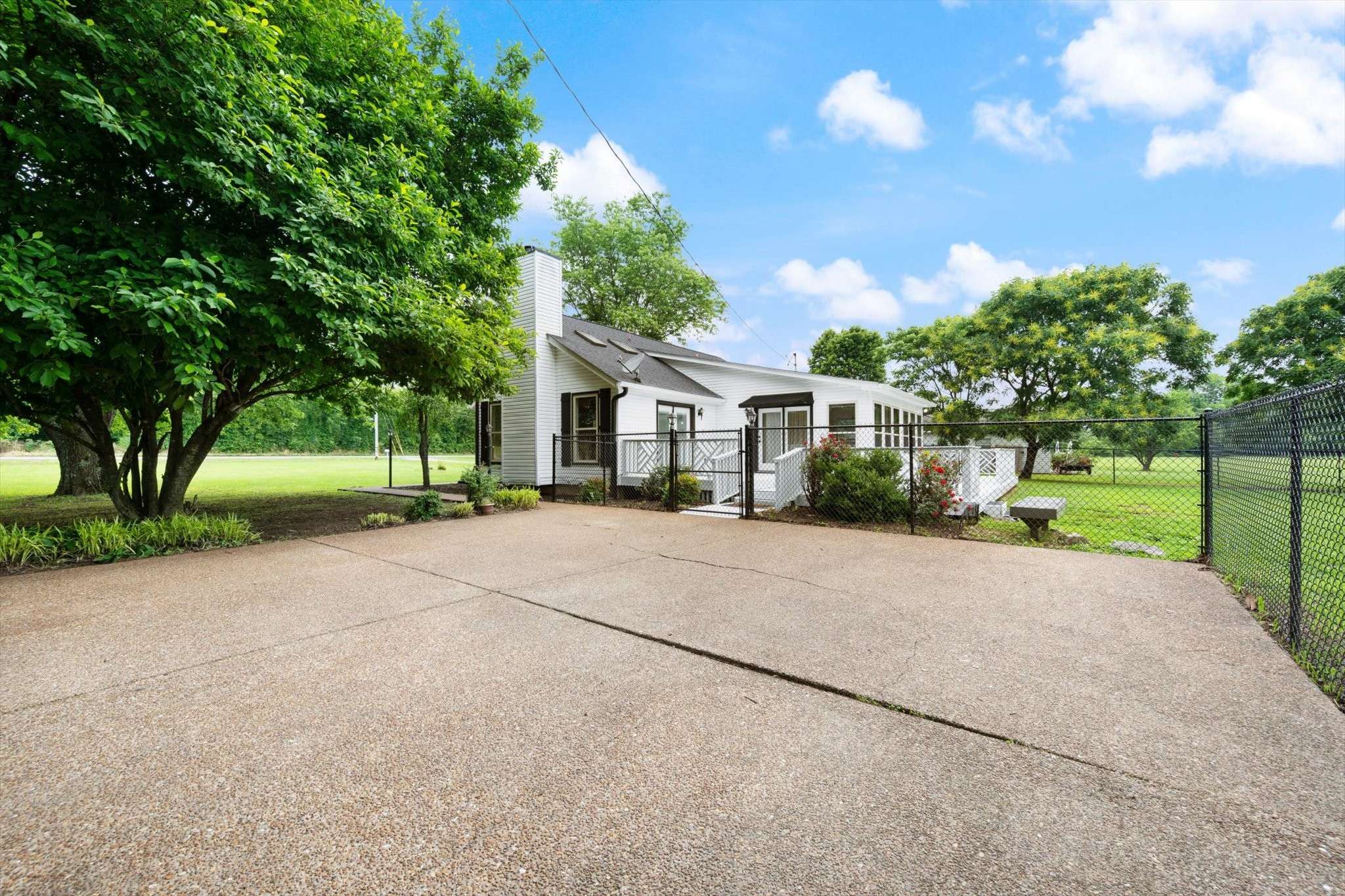 Gallatin, TN 37066,300 Upper Station Camp Crk Rd