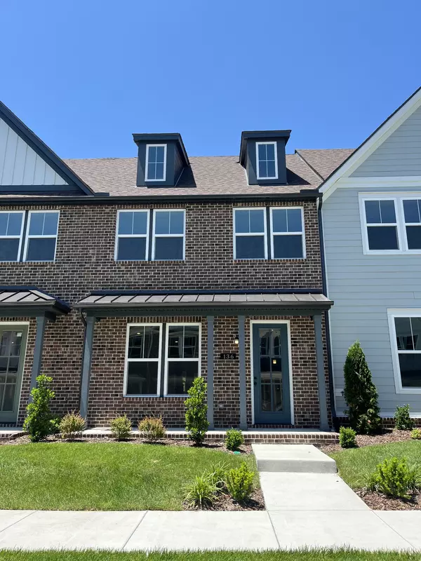 136 Valentine Aly, Nashville, TN 37218