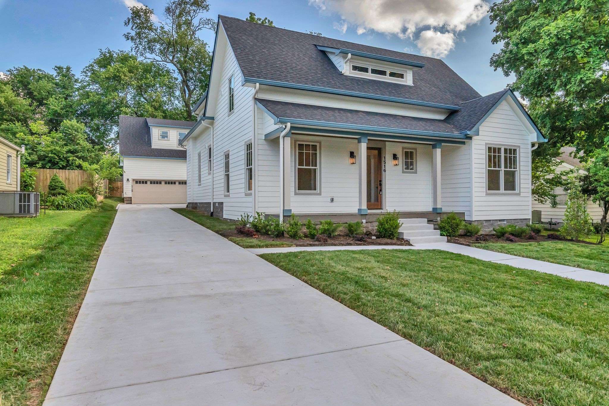1516 McKennie Ave, Nashville, TN 37206