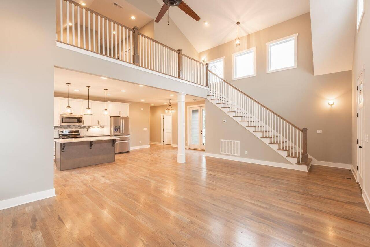 Chattanooga, TN 37404,1600 Anderson AVE