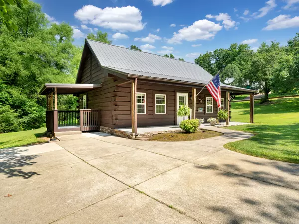 Big Rock, TN 37023,223 Oak Tree Dr