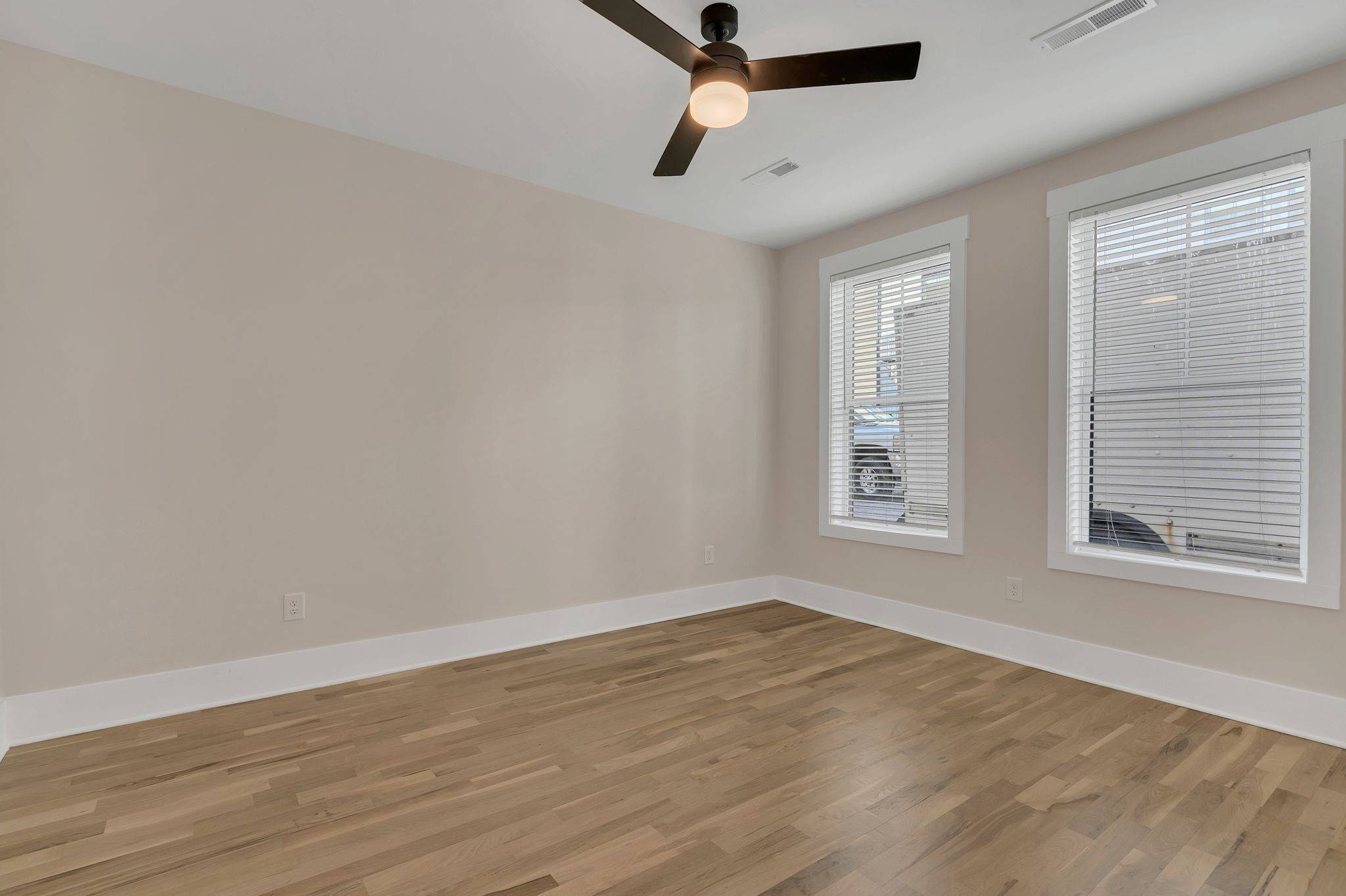 Nashville, TN 37209,5301 Centennial Blvd #E