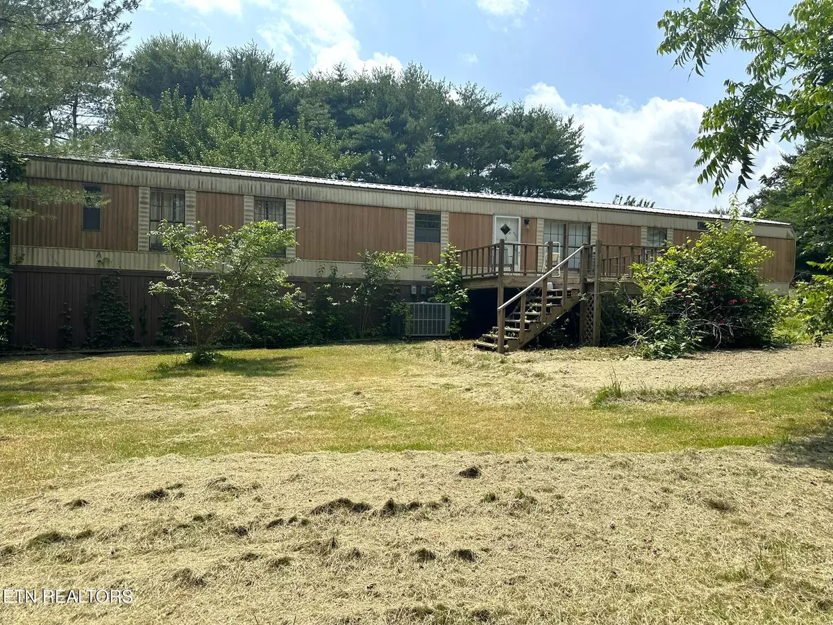 Friendsville, TN 37737,581 Disco Loop Rd