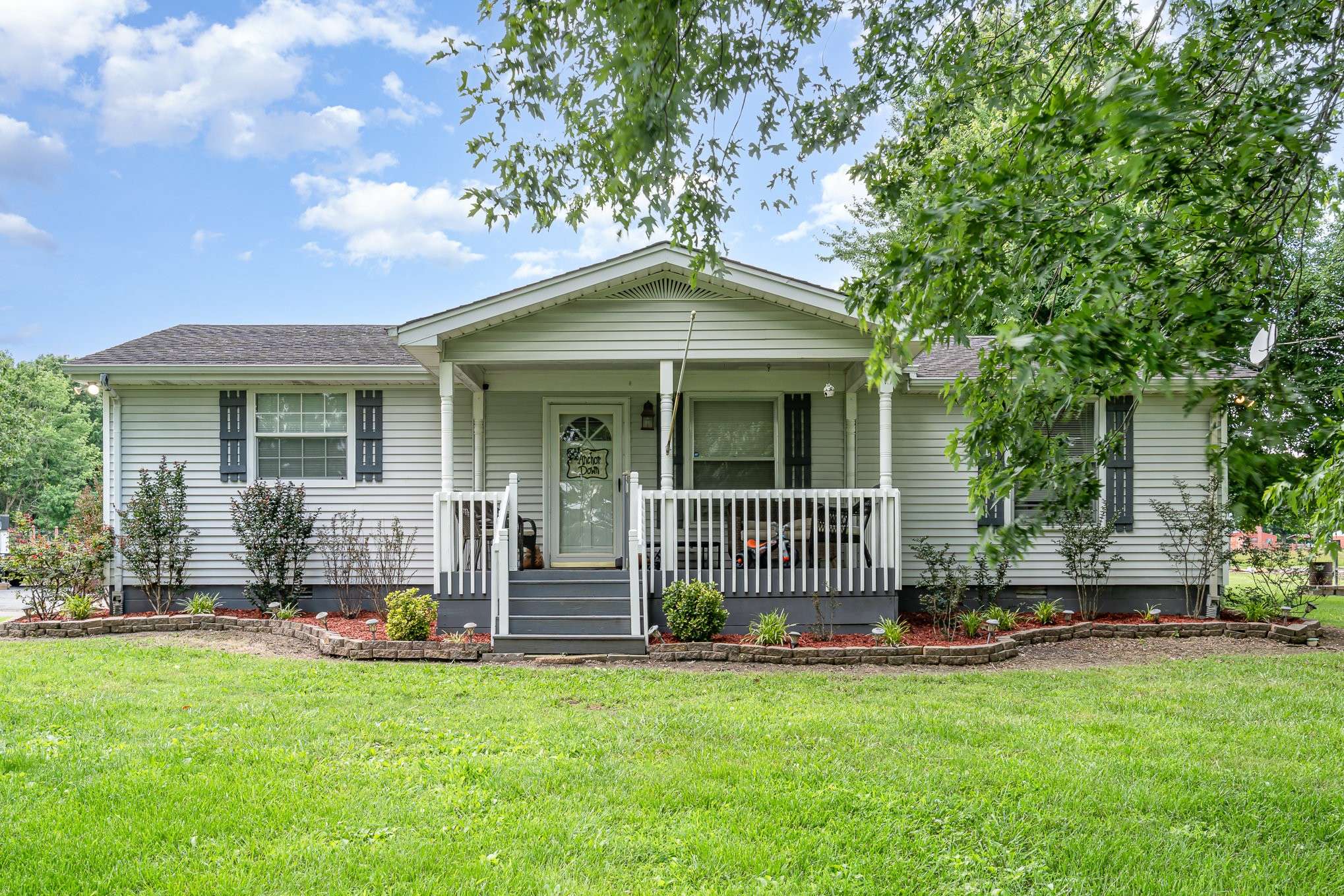 905 Nokes Rd, Lebanon, TN 37090