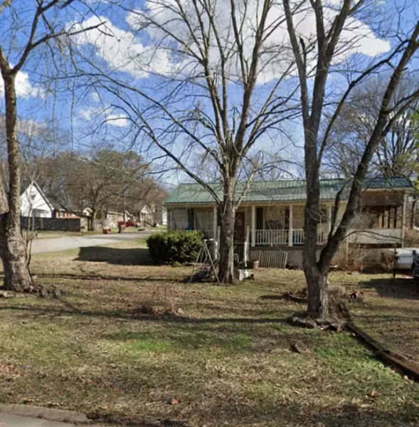 518 Basswood Ave, Nashville, TN 37209