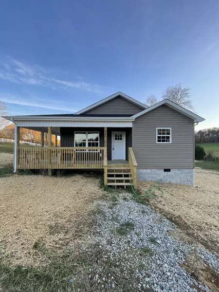 1260 Hutchins Rd, Mcminnville, TN 37110