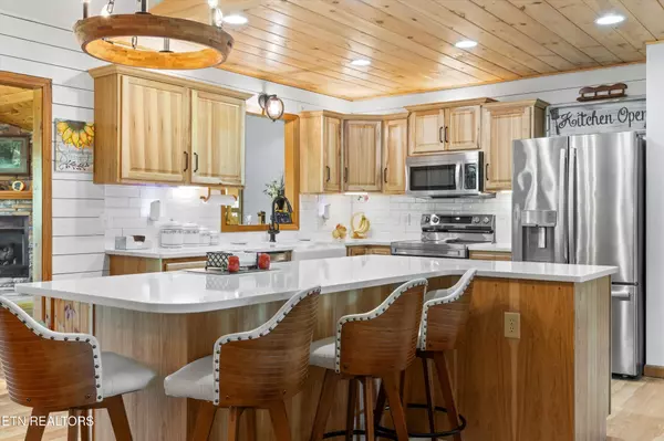 Sevierville, TN 37862,2229 Meadowbrook Lane