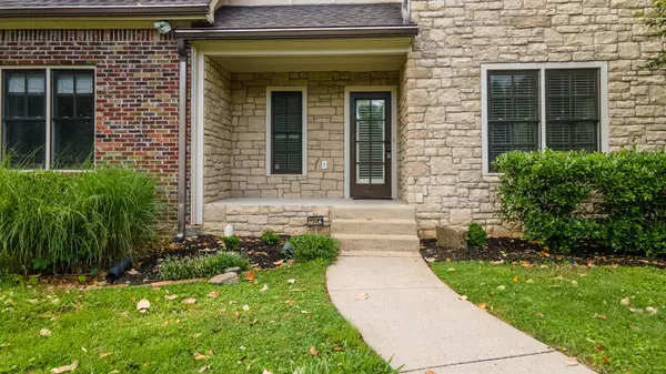 Nashville, TN 37212,2124A W Linden Ave