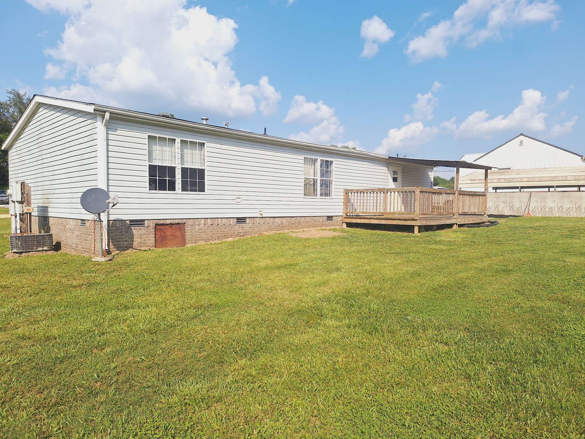 Summertown, TN 38483,111 Water Oak Rd