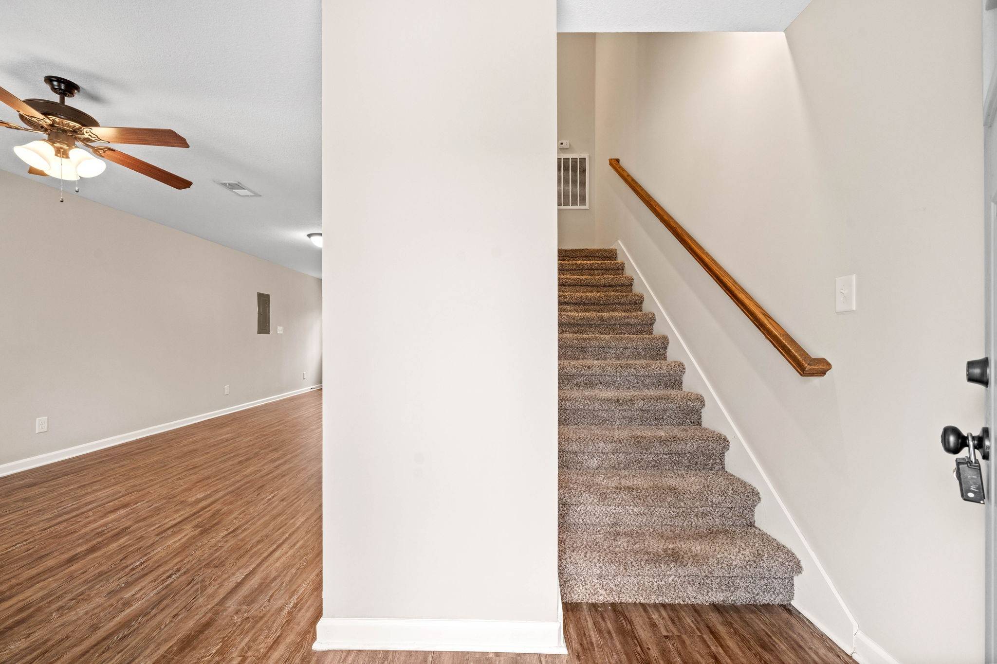 Clarksville, TN 37043,1560 E Knollwood Circle #A