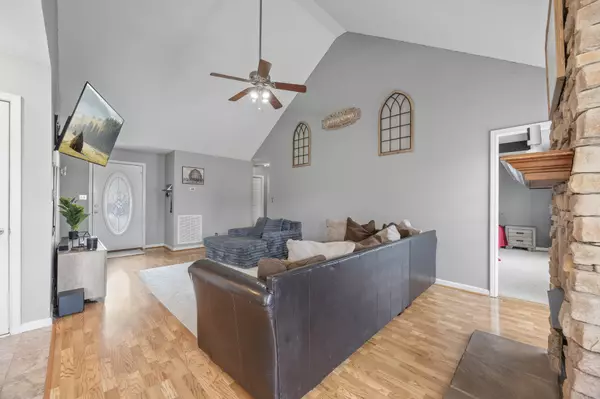 Clarksville, TN 37040,3672 Kendra Ct #S