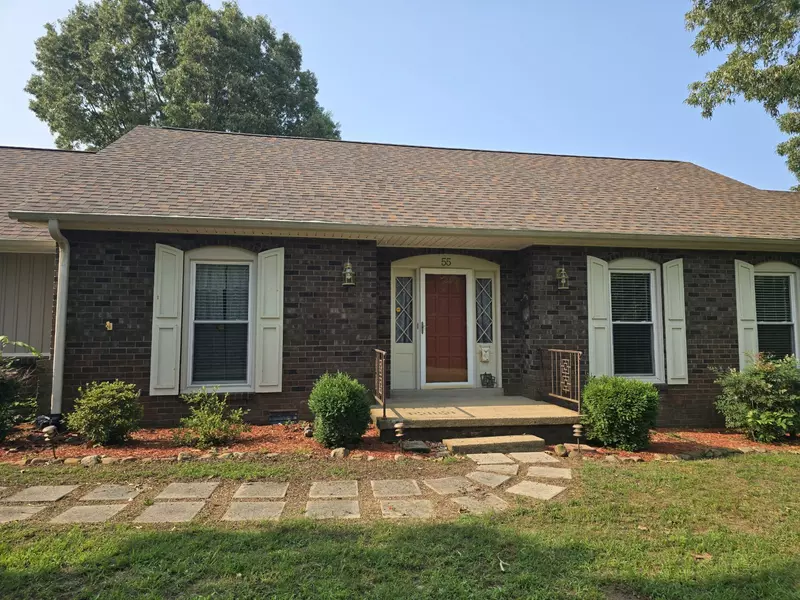 55 Hillcrest Dr, Lexington, TN 38351
