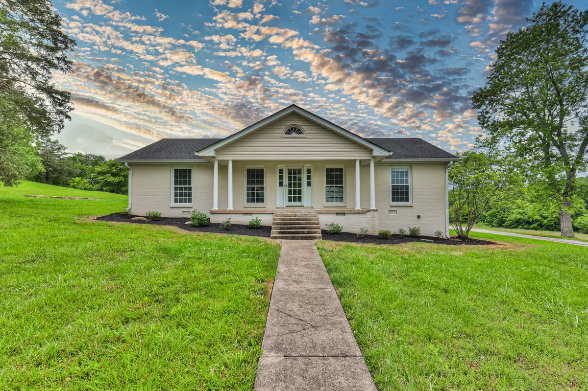 Thompsons Station, TN 37179,4861 Bethesda Rd