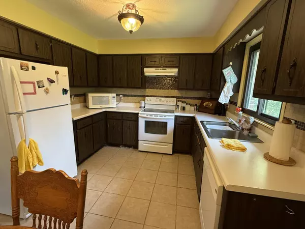 Manchester, TN 37355,1221 Hillcrest Dr