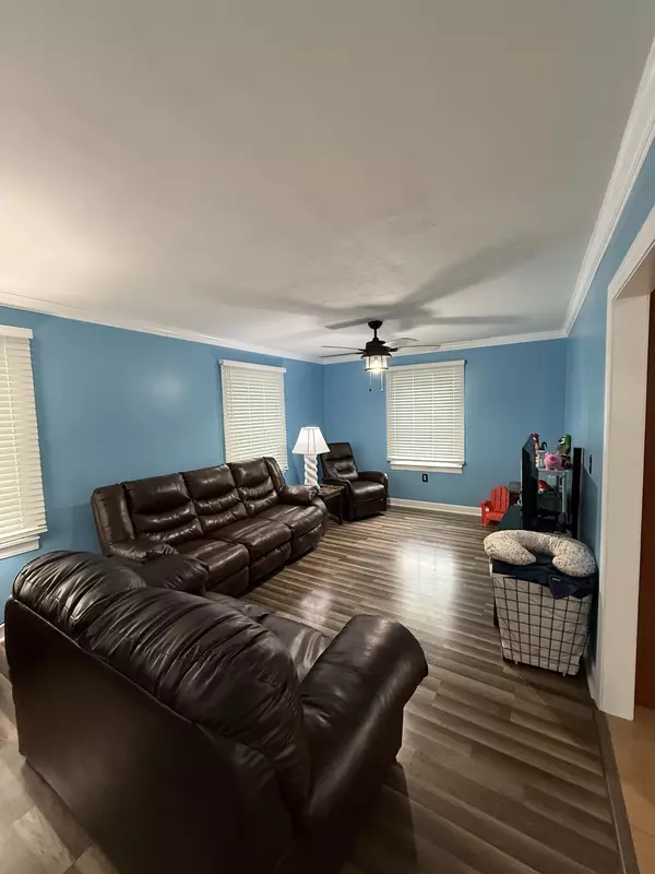 Lawrenceburg, TN 38464,1704 Deer Hollow Dr #W