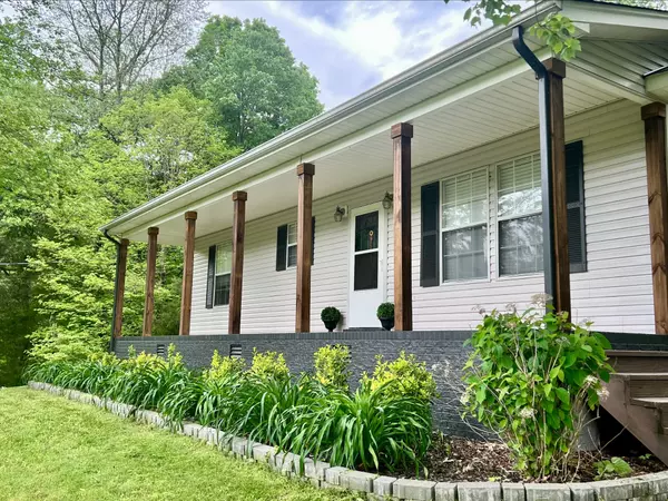 Dickson, TN 37055,831 Harris Rd