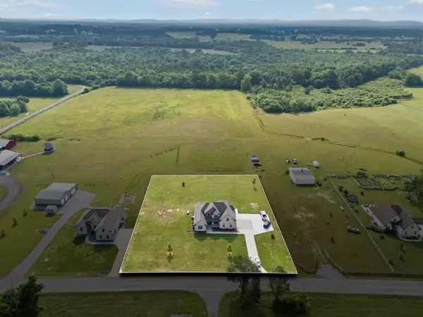Bell Buckle, TN 37020,2092 Longview Rd