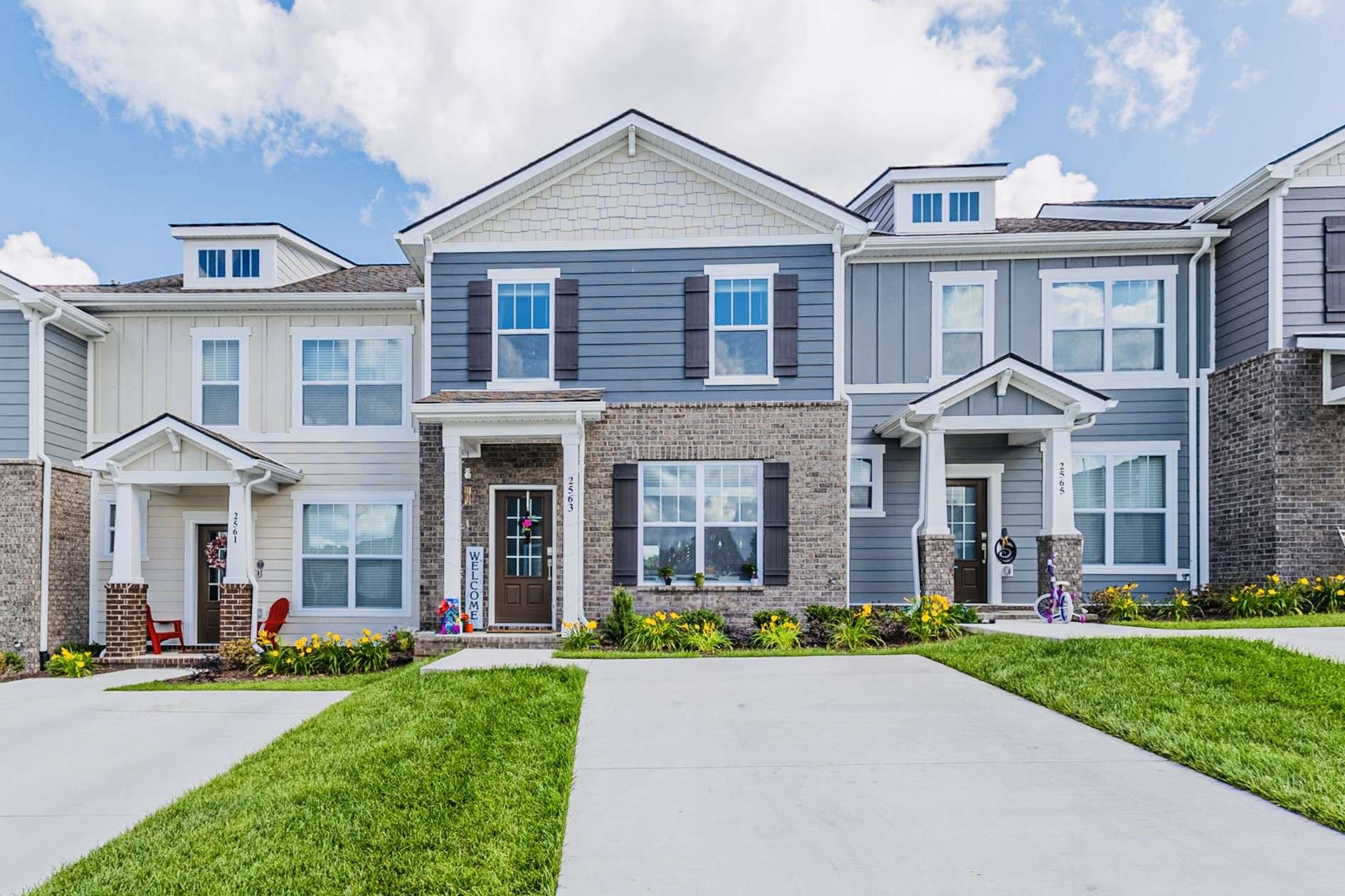 2563 Drumwright Way, Columbia, TN 38401