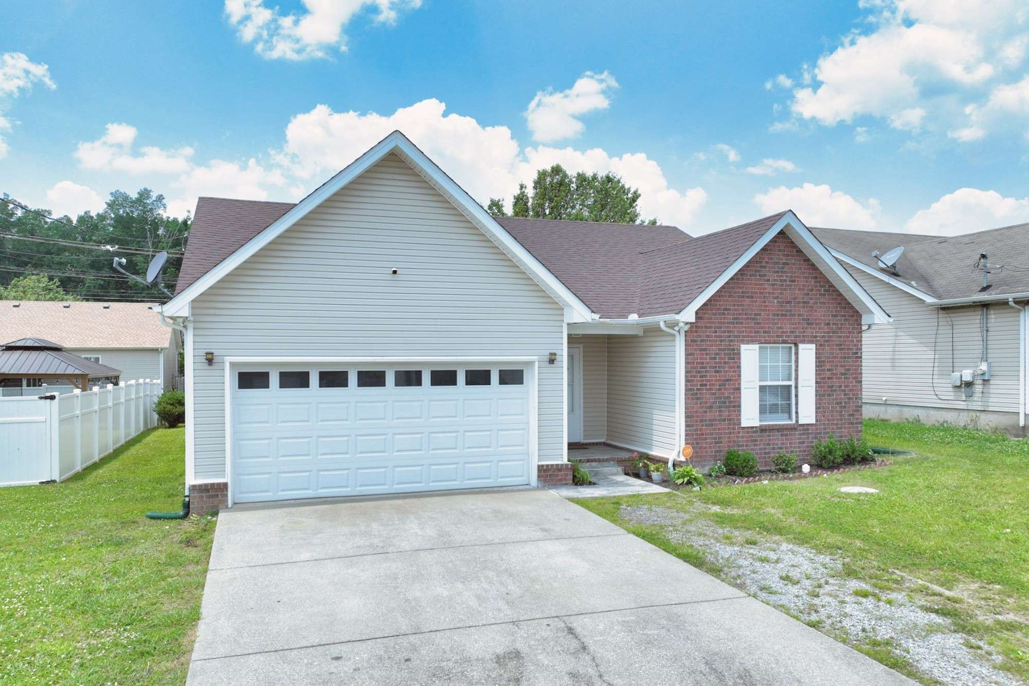 La Vergne, TN 37086,126 Dreville Dr