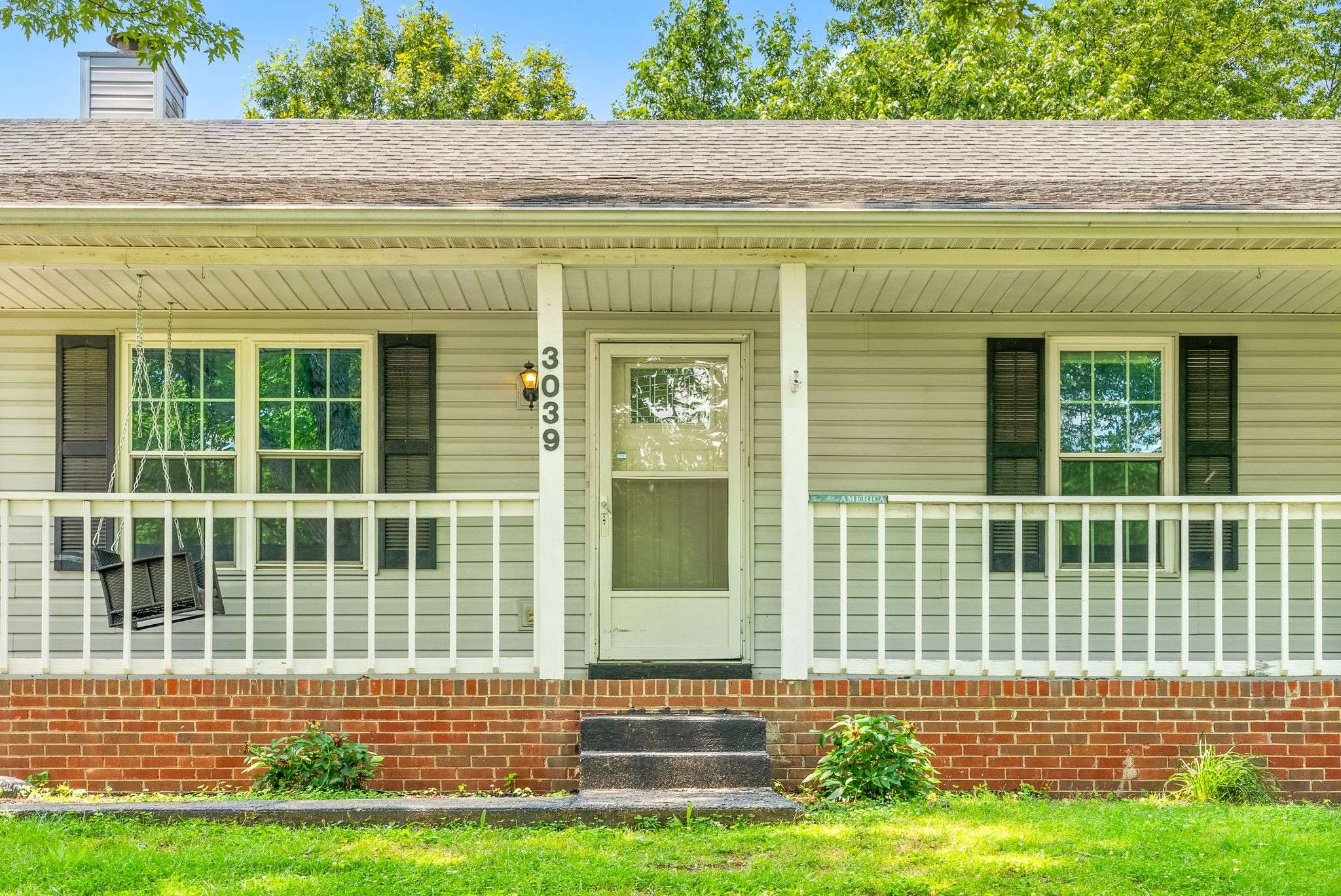 Charlotte, TN 37036,3039 Highway 49 #E
