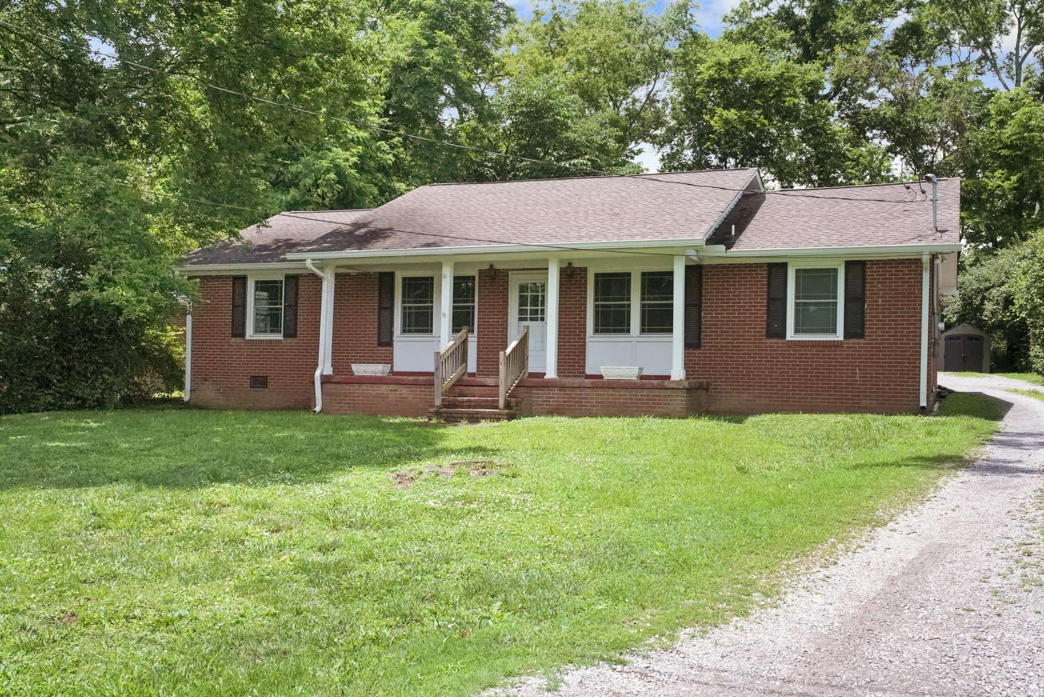 236 Trousdale Ave, Gallatin, TN 37066