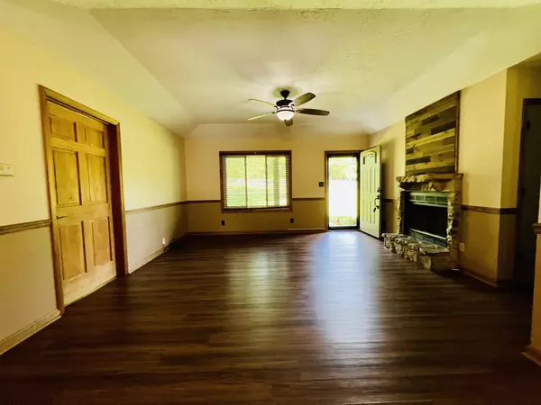 Portland, TN 37148,724 Butler Rd