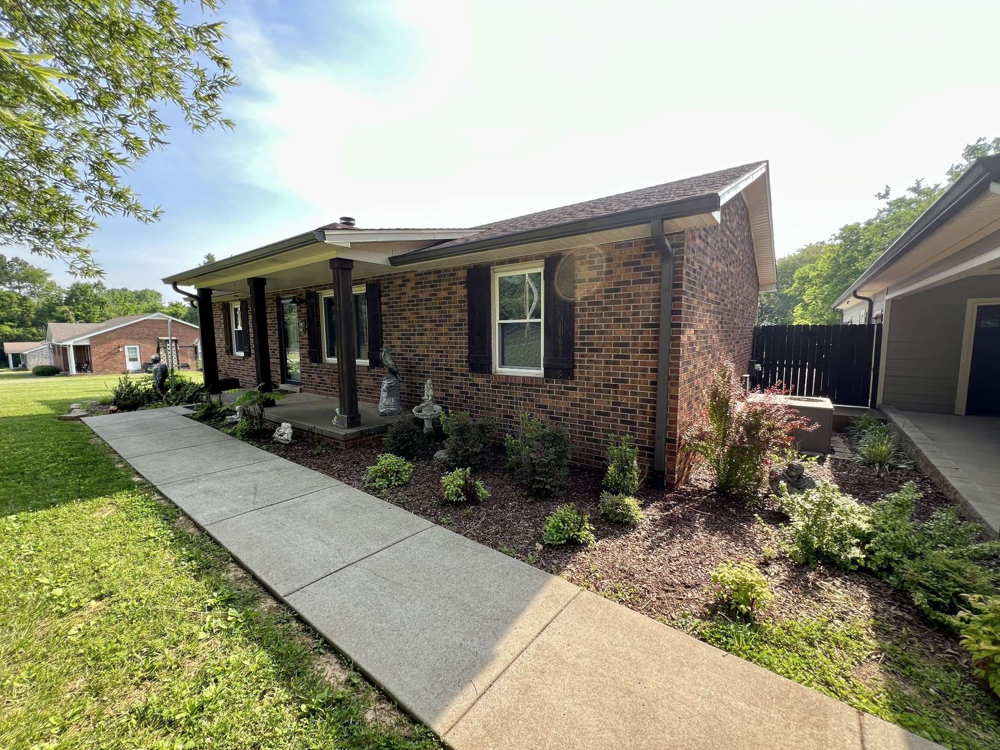 Portland, TN 37148,724 Butler Rd