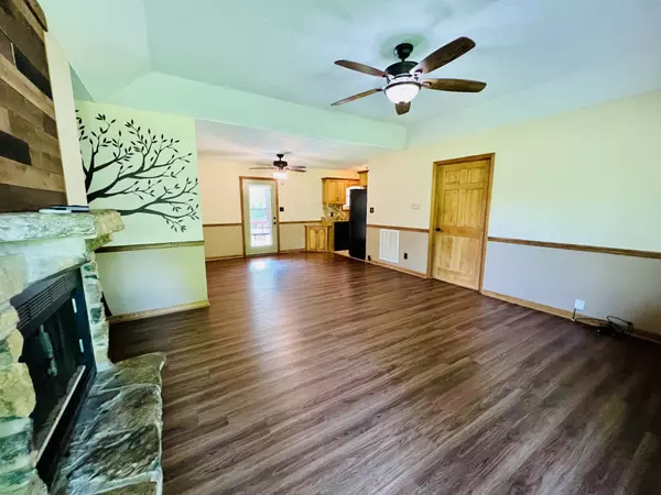 Portland, TN 37148,724 Butler Rd