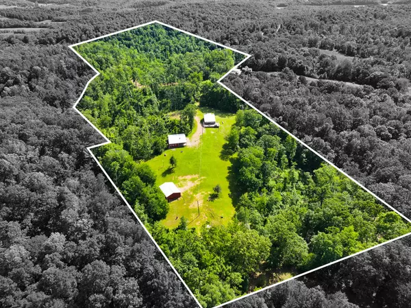 326 Hargis Rd, Dover, TN 37058