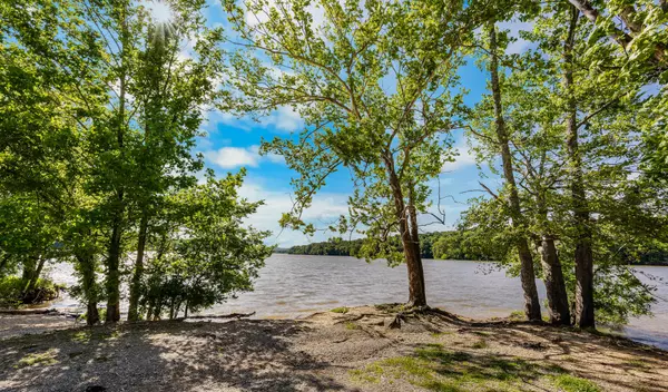 Dover, TN 37058,326 Hargis Rd
