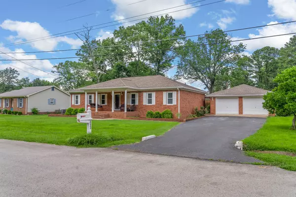 Hopkinsville, KY 42240,317 Dawn Drive