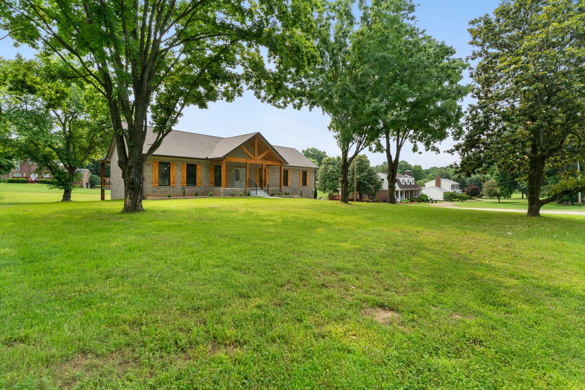 Hendersonville, TN 37075,363 Indian Lake Rd