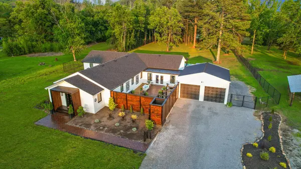 Chattanooga, TN 37419,824 Ogrady Drive