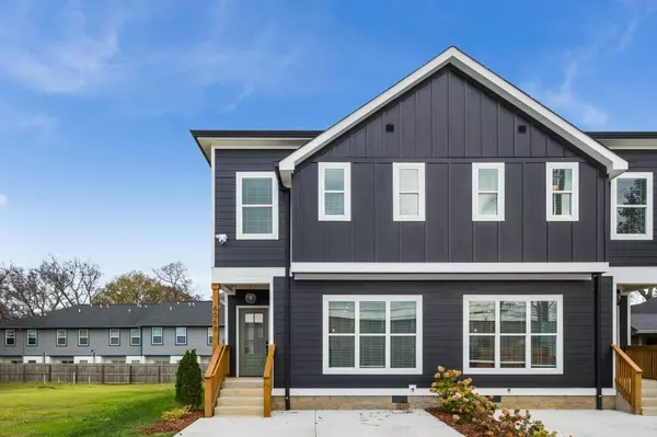 606B 41st Ave #N, Nashville, TN 37209