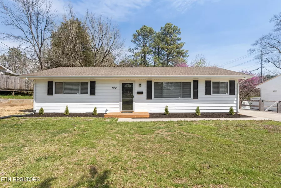 102 Bermuda Rd, Oak Ridge, TN 37830