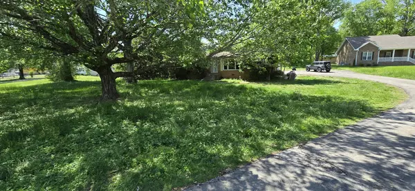 Mc Ewen, TN 37101,113 Brook St