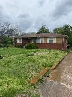 489 Sunliner Dr, Nashville, TN 37209