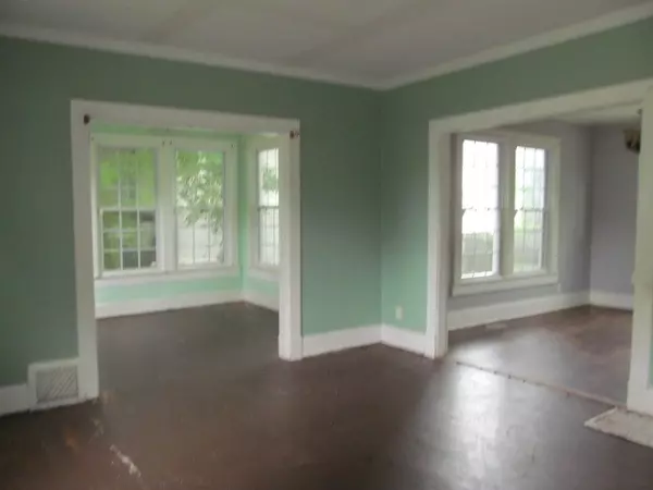 Lewisburg, TN 37091,324 Water St