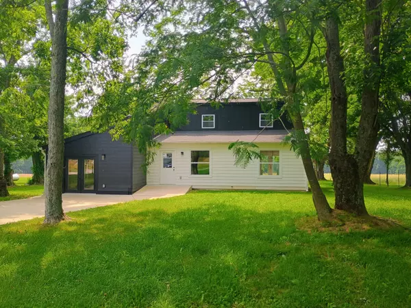 Lafayette, TN 37083,657 Chaffin Rd