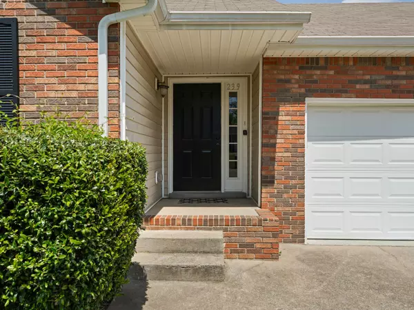 Clarksville, TN 37042,239 Moncrest Dr