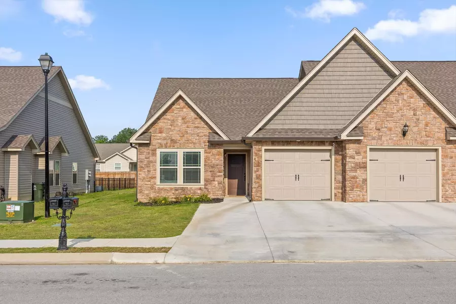 47 Morning Mist Drive, Rossville, GA 30741