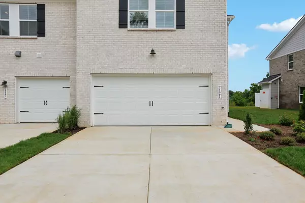 Fairview, TN 37062,7121 Cedarcrest Lane