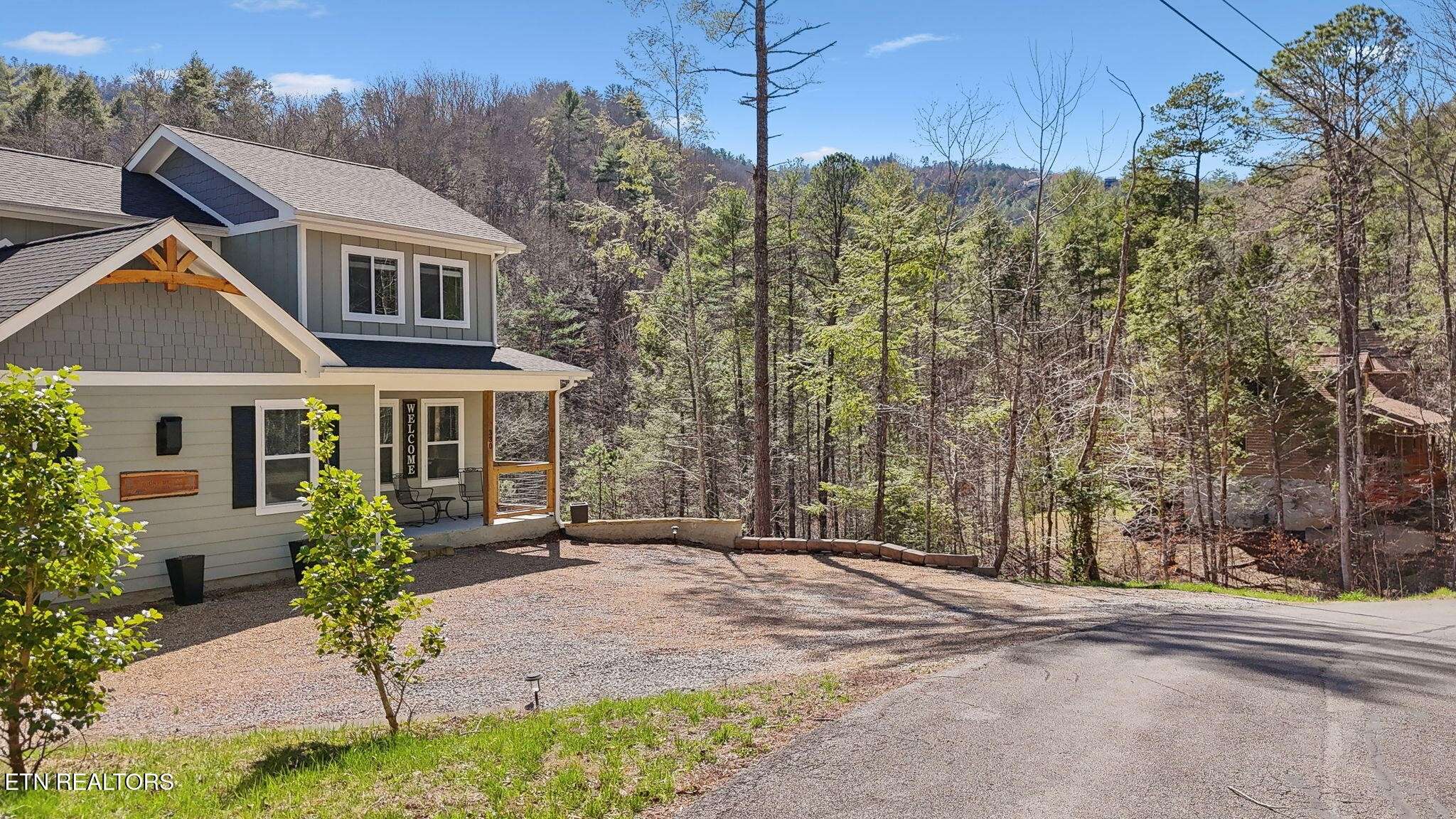 Townsend, TN 37882,330 Rainbow Circle