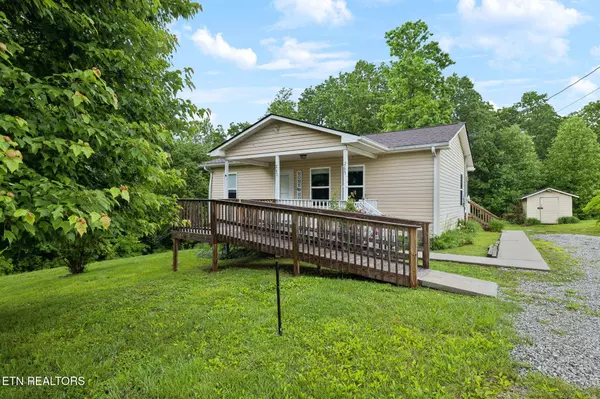 263 Fordham Pvt Ln Lane, Robbins, TN 37852
