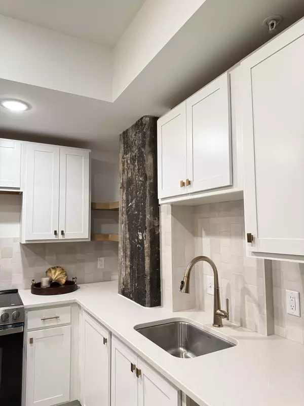 Chattanooga, TN 37402,117 E 7th Street #203