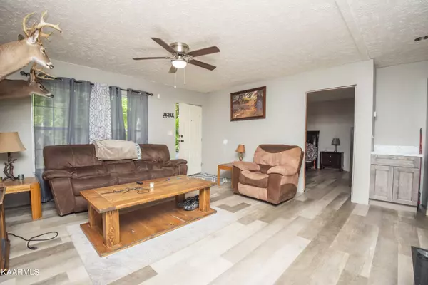 Friendsville, TN 37737,227 Endsley Quarry Lane